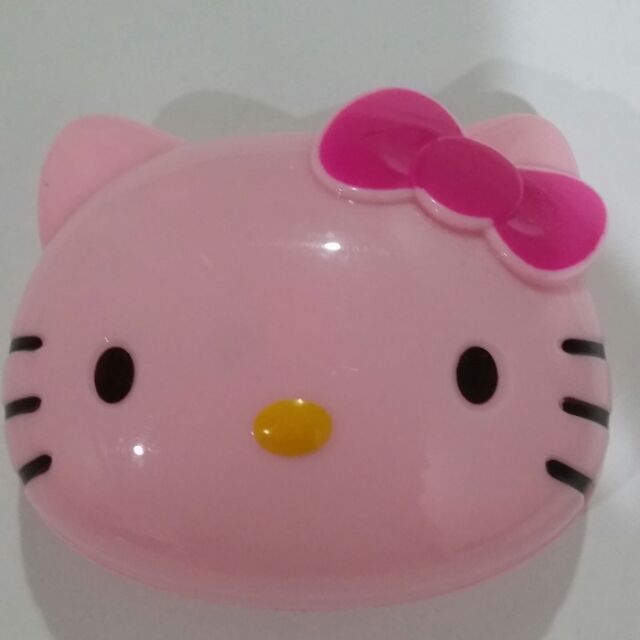 Hello Kitty隱形眼鏡盒(10元）