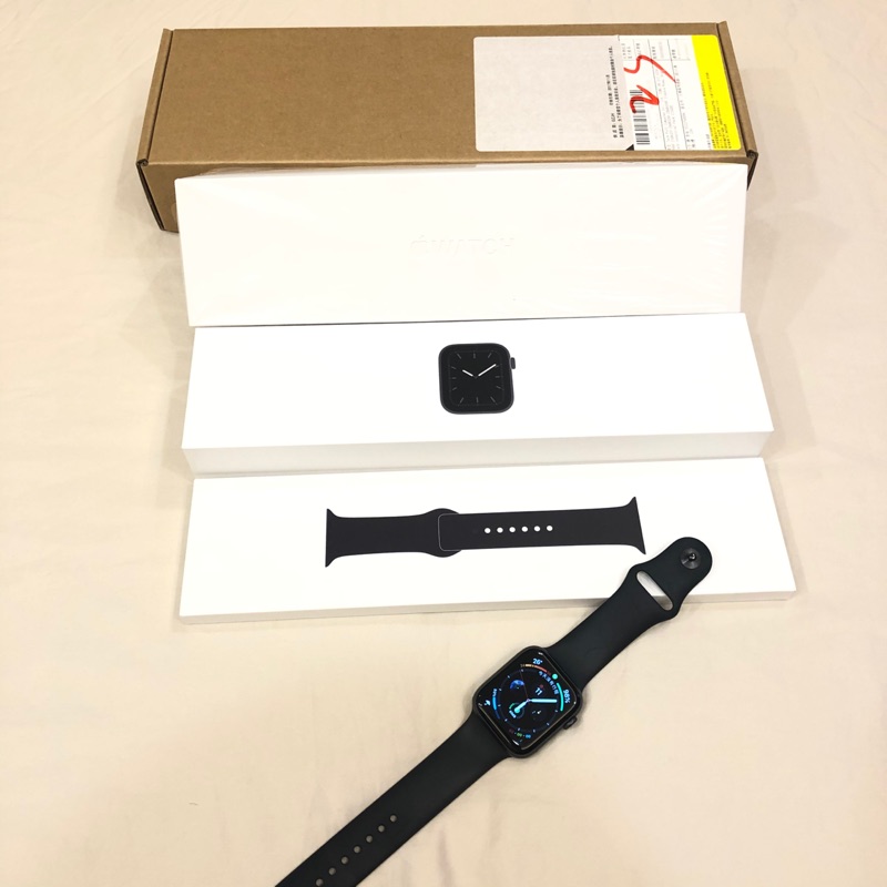 Apple Watch Series 5 44mm