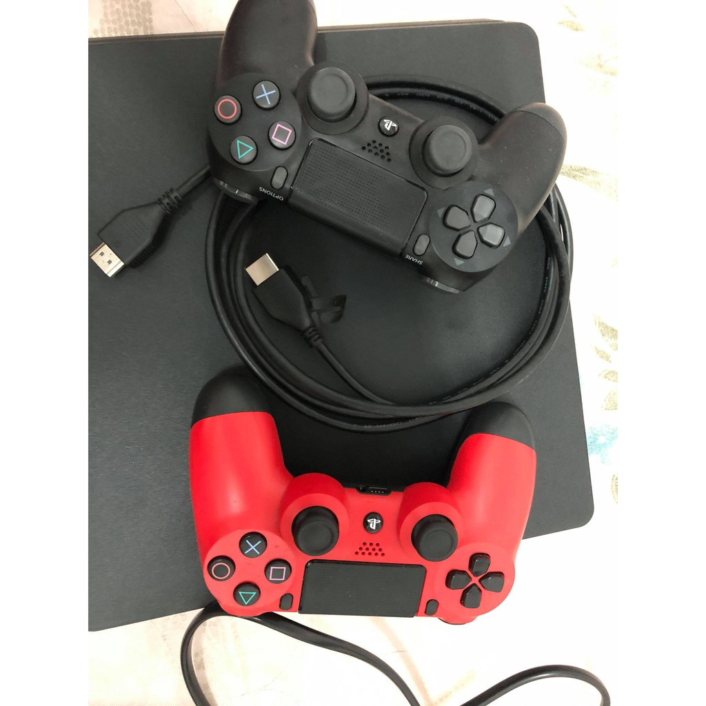 PS4 Slim 500G主機+雙手把+三款遊戲(皆二手)