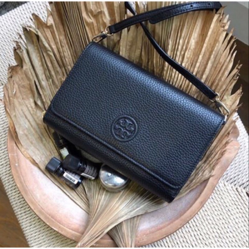 Tory Burch woc 雙層掀蓋式荔枝紋全皮革縫線LOGO手拿/斜背包二手 TB包二手