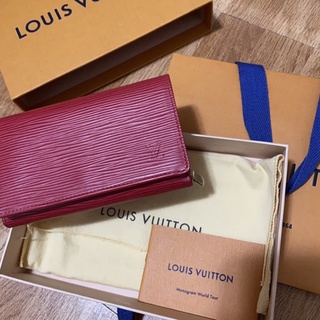 LV Louis Vuitton路易威登LV水波紋EPI紅色短夾/中夾/零錢包
