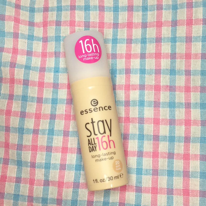 essence 16hr持久粉底液