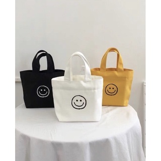 𝑸.𝑪𝒂𝒃𝒊𝒏🏕|笑臉ins手袋👜 超清新活力又方便的手袋 三色