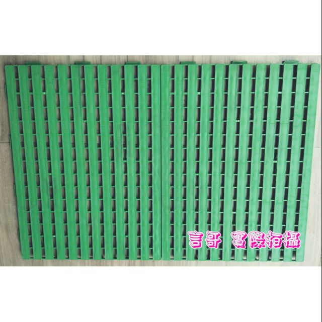 台灣製造火速出貨安可棧板60 45 2 安全防滑墊地墊止滑墊排水板工作棧板塑膠地板浴室廚房庭園走道 蝦皮購物