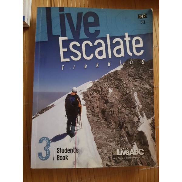 Live Escalate Trekking