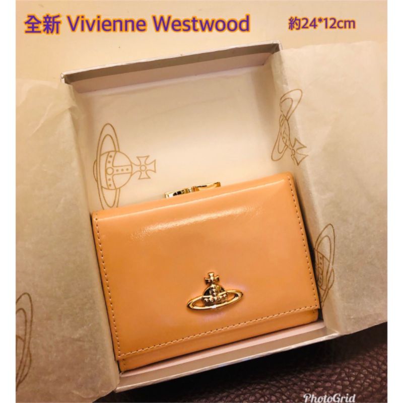 全新 Vivienne Westwood女用短夾(背面有久放痕跡)