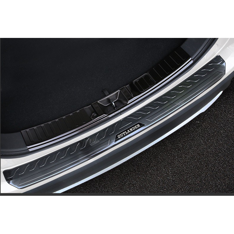 現貨 MITSUBISHI 三菱 OUTLANDER 2017-23年專用 不銹鋼 鈦黑款 外置+內置 後護板 尾門踏板