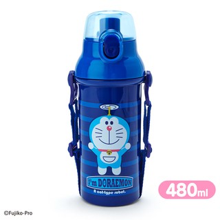 小禮堂 哆啦A夢 日製 直飲式水壺 附背帶 塑膠水瓶 兒童水壺 隨身瓶 480ml (藍 橫紋)