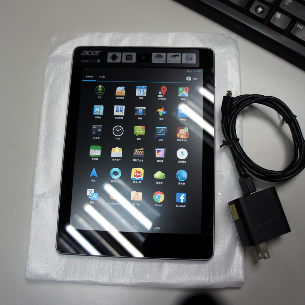 二手平板電腦Acer Iconia A1-811 白 8G 極新少用,且無刮痕 (僅SIM卡槽異常)WIFI功能正常