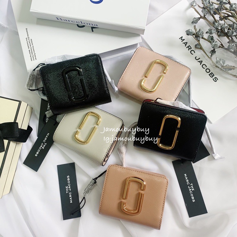 現貨 Marc Jacobs Mj 經典短夾snapshot 雙j Logo 防刮皮革相機短夾 蝦皮購物