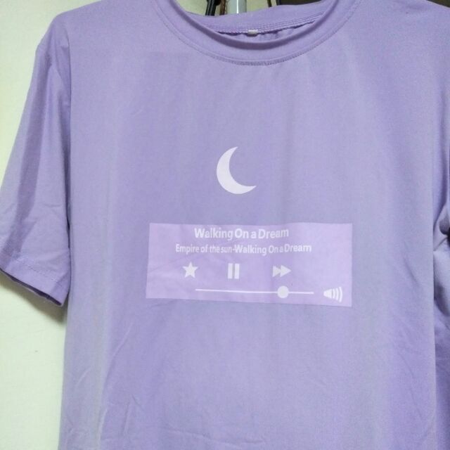 淺紫色月亮音樂播放器短袖T