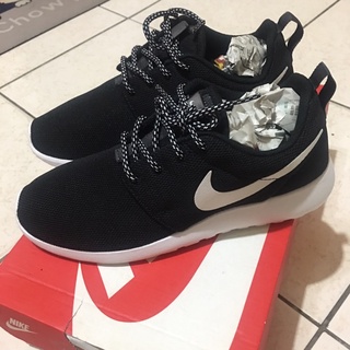 roshe run 1