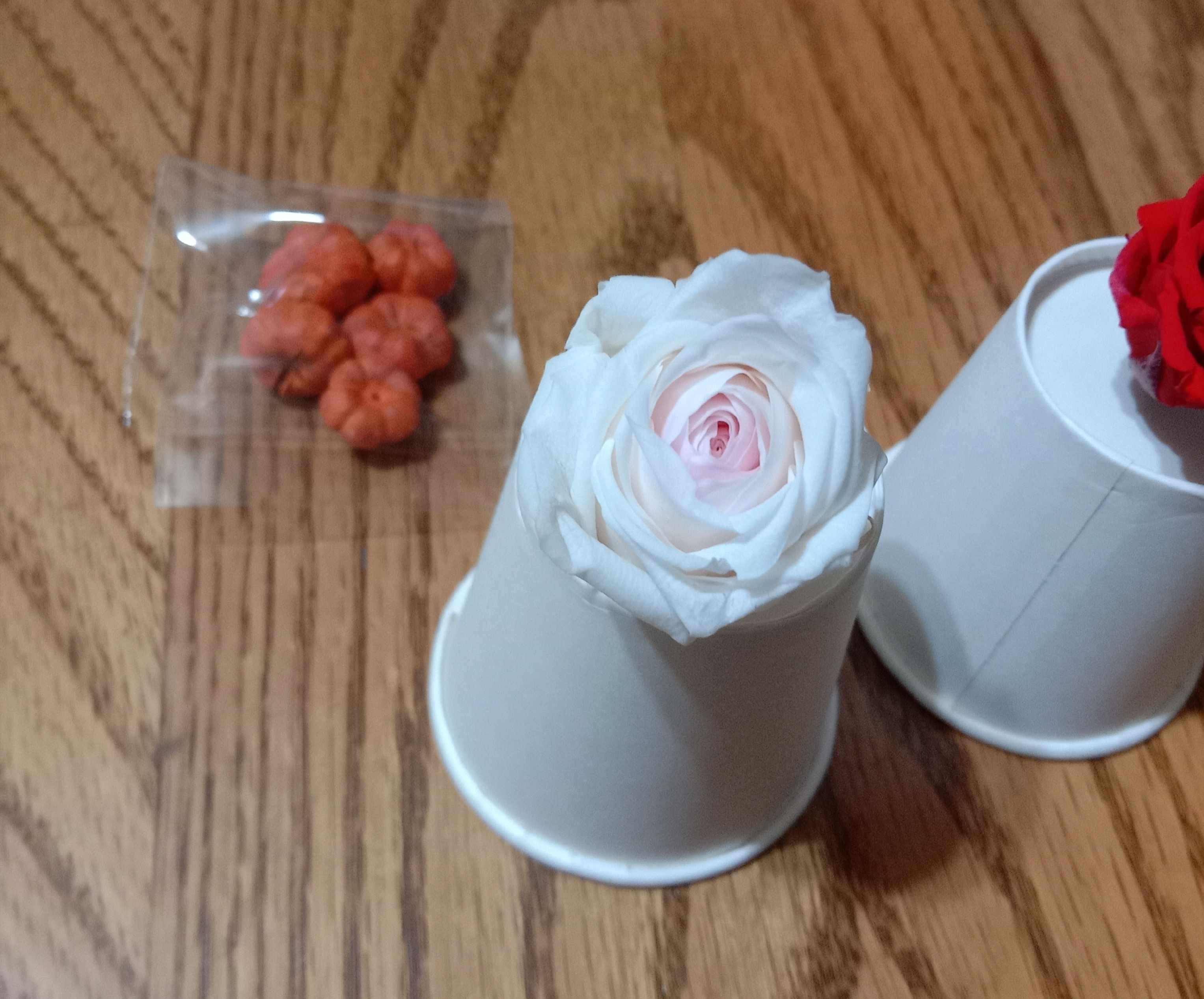 日本進口大地農園不凋庭園玫瑰系列不凋玫瑰花不凋玫瑰迷你玫瑰 漸層色不凋花永生花乾燥花新娘髮飾新娘花冠頭花花束