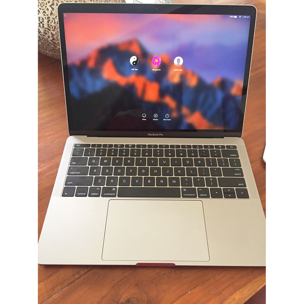 promo macbook pro 2017