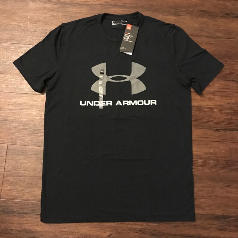 under armour by land t shirt