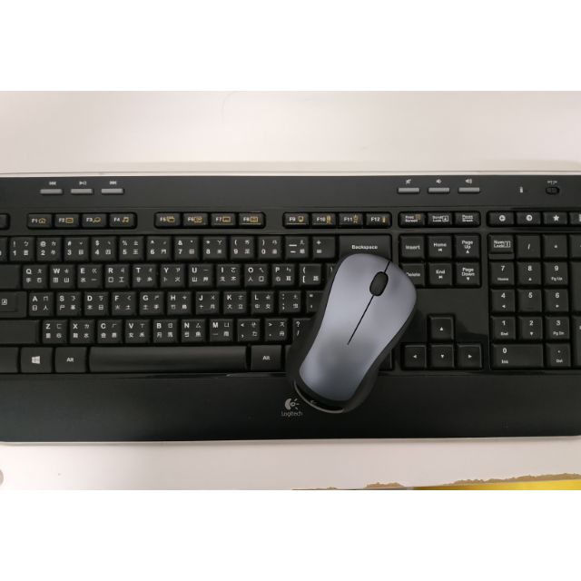 Logitech羅技K520r 鍵鼠組 贈送（二手，沒有Unifying接收器）