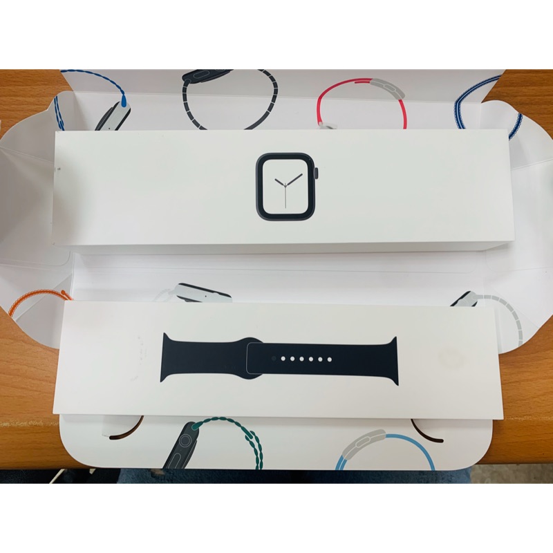 Apple Watch series 4 GPS 二手 太空灰 44mm 原廠錶帶 限面交