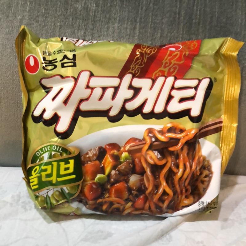 韓國農心炸醬麵