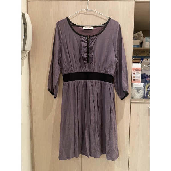 Cumar 紫色洋裝 （ 專櫃 百貨公司 日牌 日系 日本 洋裝 紫色 裙子 短裙 長裙 長洋 長袖 圓領 腰帶
