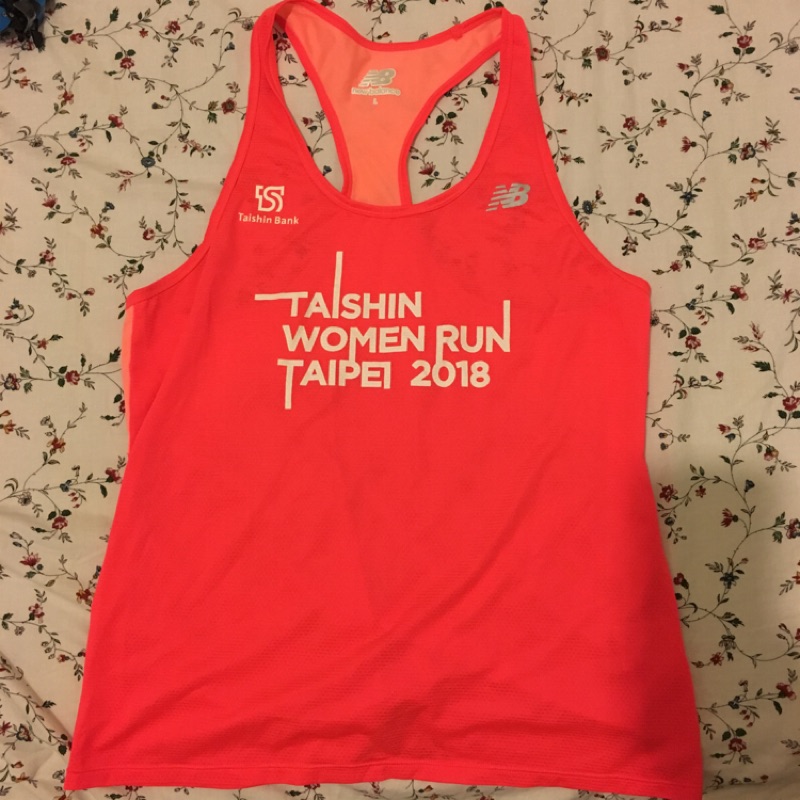 New Balance 2018 女子路跑背心 台新women run Taipei (L)二手