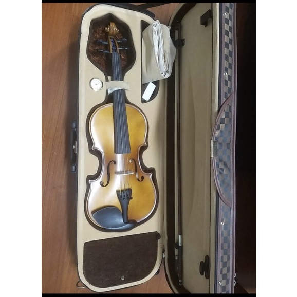 二手 4/4小提琴 沒在用 故出售