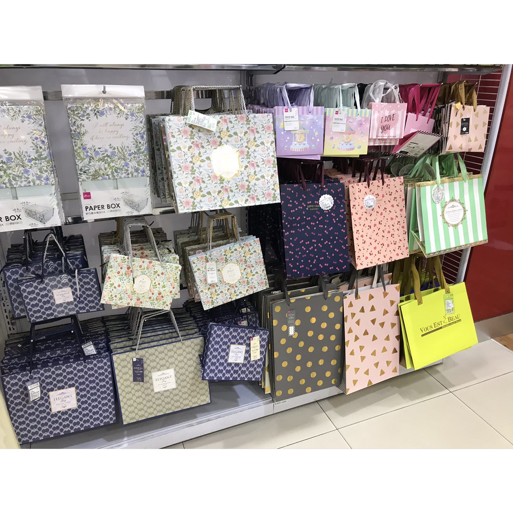 大創代購 包裝袋 禮物袋 手提紙袋 款式眾多 以現場花色為主 蝦皮購物