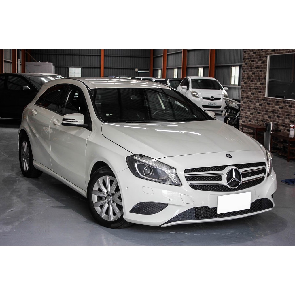 2013年BENZ a180