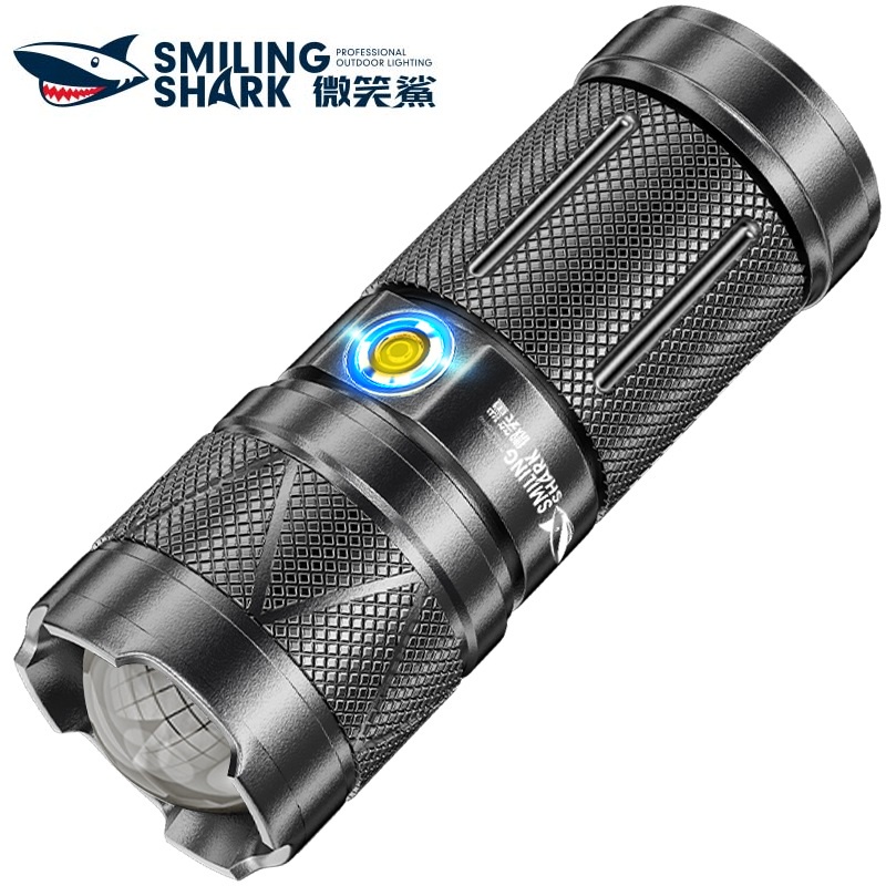 微笑鯊強光手電筒Led P90大功率爆亮 USB可充電變焦防水長續航 家用耐用戶外露營登山探險釣魚趕海照明燈探照燈