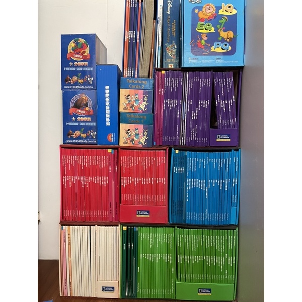 國家地理兒童百科 中英文版 （已絕版） 150本全系列 含木架+分齡家族英文厚紙板字卡全套（全新未拆）