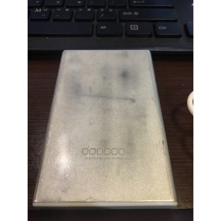 doocoo 台灣品牌行動電源 8000mah(贈送）