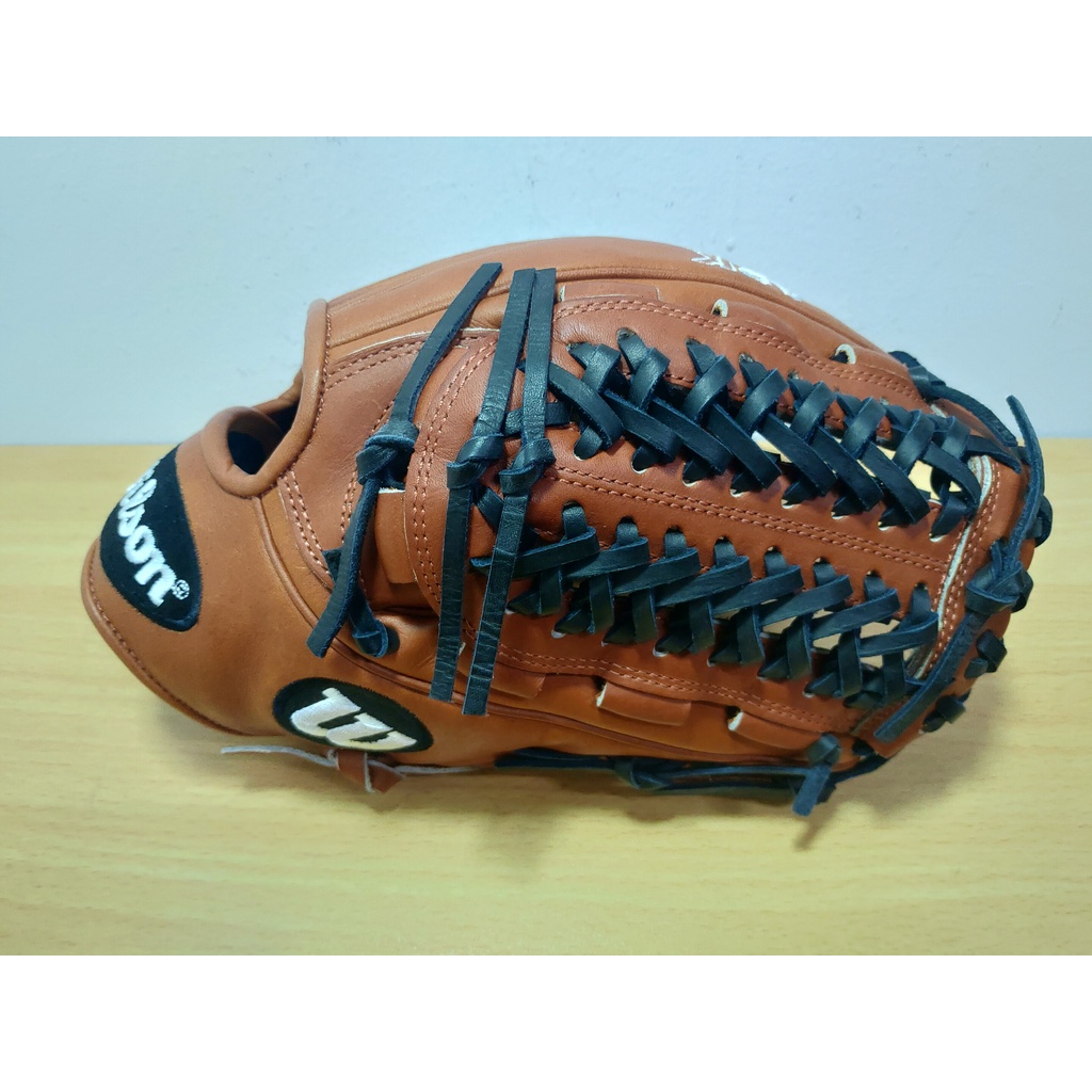 WILSON A2K D33 美規 日本製 投手 內野 11.75" 棒球手套 壘球手套