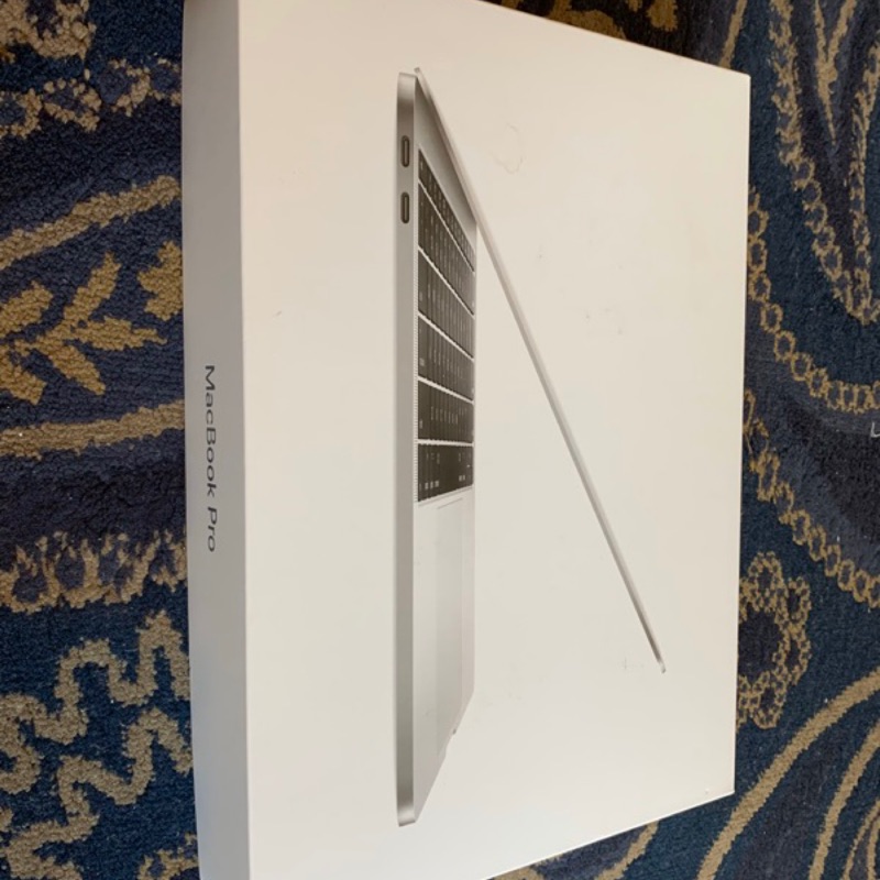 保固內入門128G 2017款式 MacBook Pro retina 13 no Touch Bar