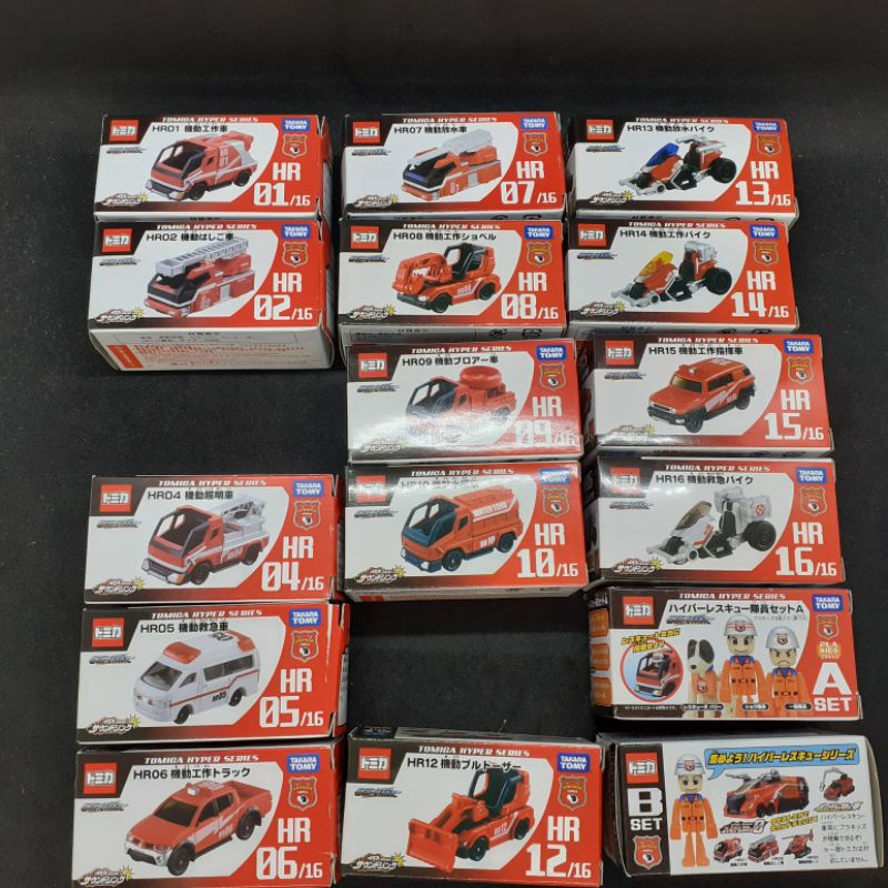 Tomica 絕版經典HR01~16 + Set A/B人偶 (欠HR03, HR11)共14台+2組人偶