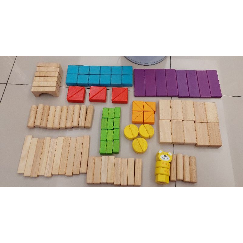 班恩傑尼 100 PCS.桶裝彩色積木組+圖卡