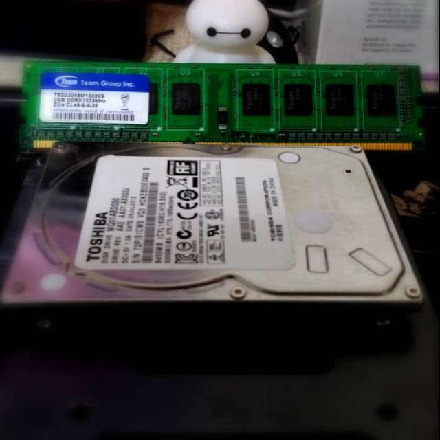 DDR3 2g記憶體+500g邏輯壞軌2.5吋硬碟+2.5轉3.5鐵架
