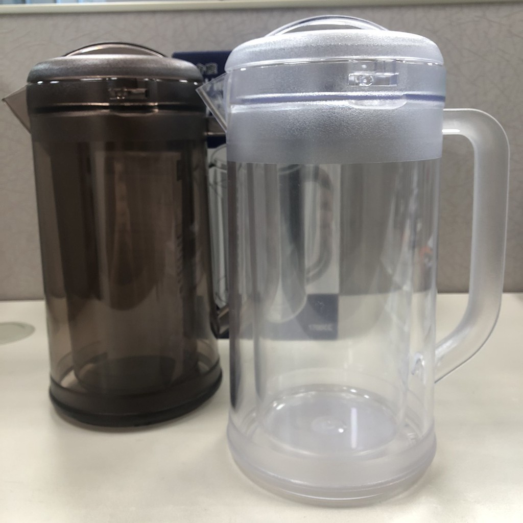 日本弁慶雙層保冰冷水壺1700cc 雙層構造防止結露日本製透明咖啡兩色 蝦皮購物