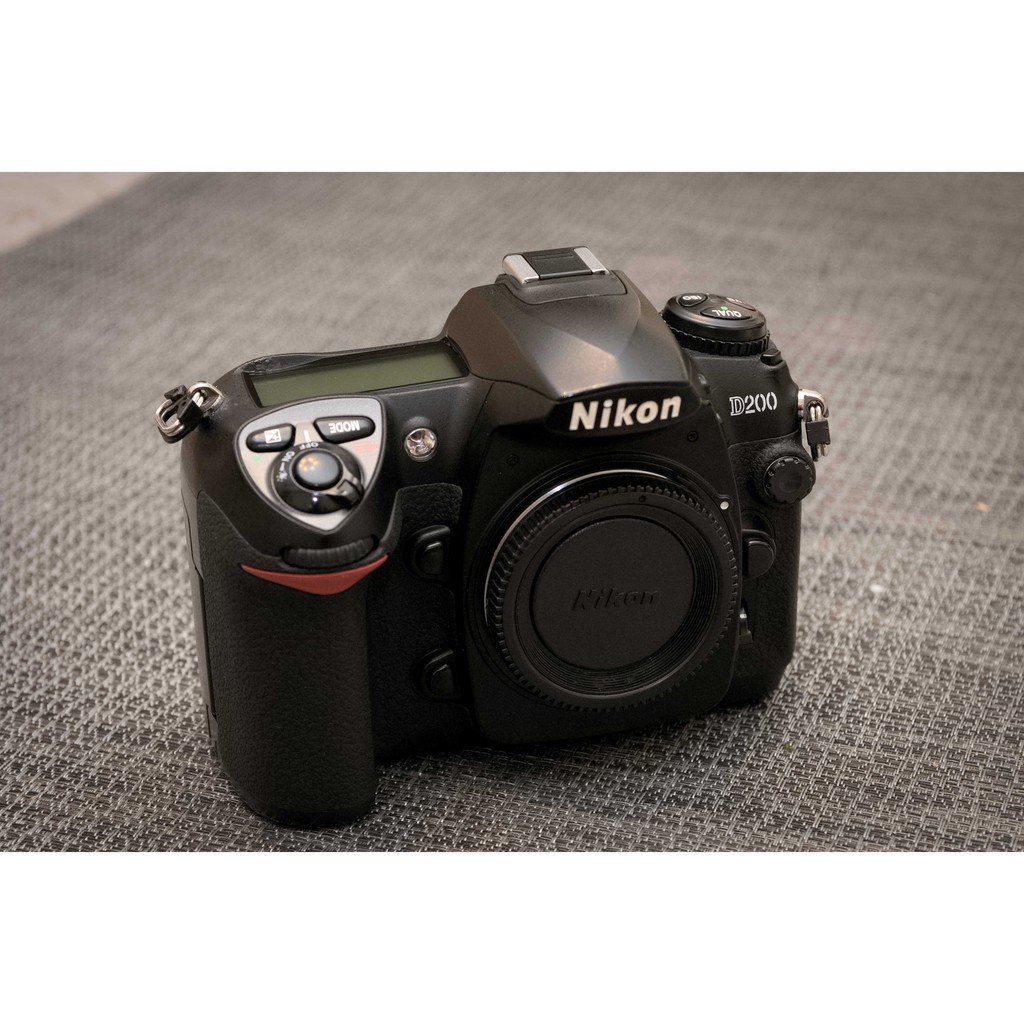 Nikon D200九成新，專業相機，二手便宜賣