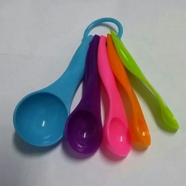 【潔西卡烘培】彩色塑膠量匙5件組 奶粉勺 調味圴 茶匙 料理勺 量勺 湯匙 勺子  量杯 咖啡勺 克勺 毫升勺 量匙