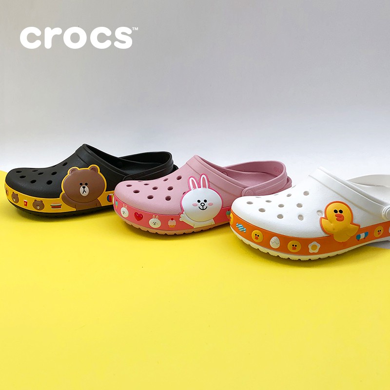 crocs friends line