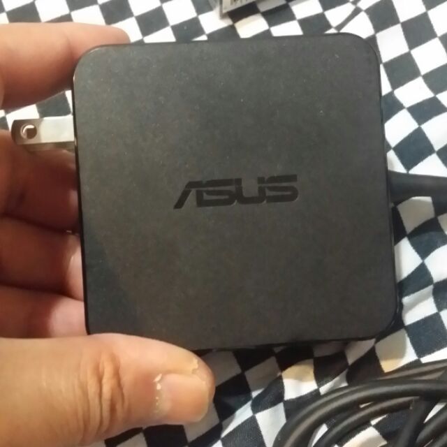 二手 Asus 筆電變壓器 19V 3.42a 筆記型電腦變壓器