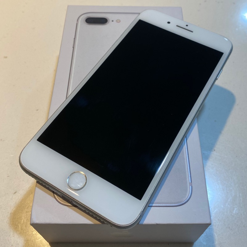 iphone 8  plus 64G  銀 （二手）