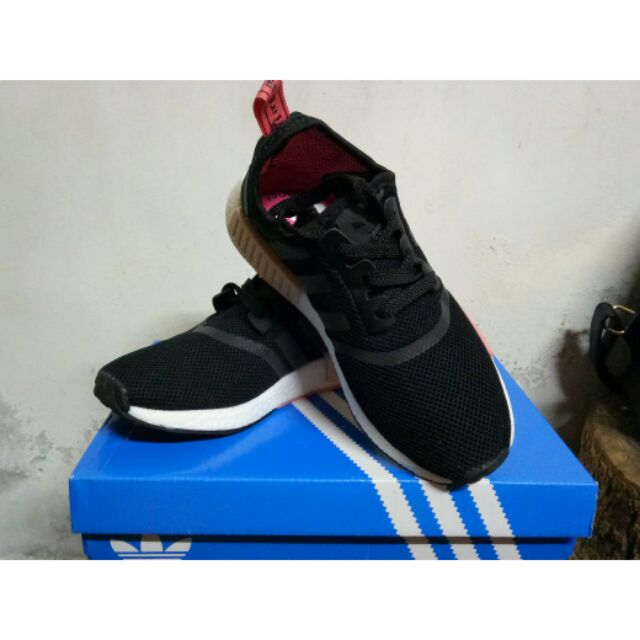 ✨✨ adidas r1 nmd 黑粉 ✨✨