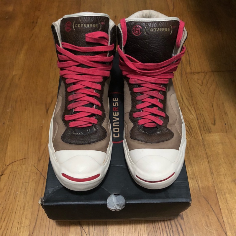 product red converse