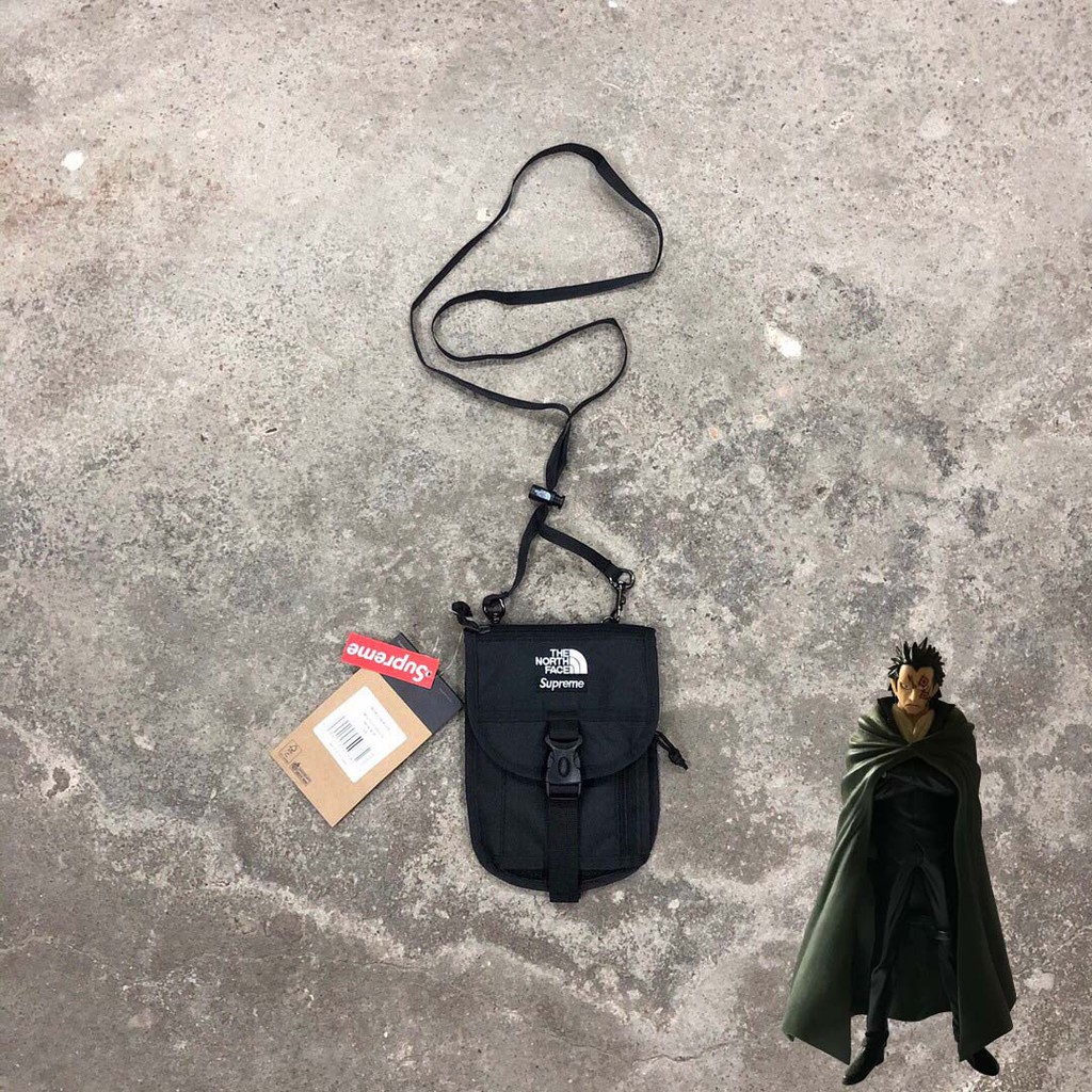 supreme utility pouch 20ss