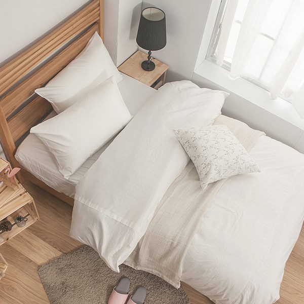 戀家小舖 台灣製床包 雙人床包 薄被套 床單 經典白色 100%精梳棉 床包被套組 含枕套 簡單生活 經典 素色