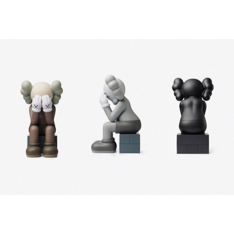 KAWS Passing Through Together Companion BFF Small lie 藝術 公仔