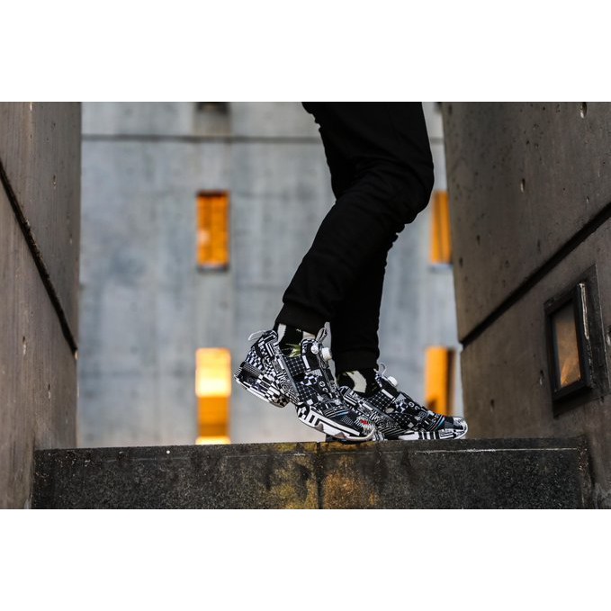 r58 reebok