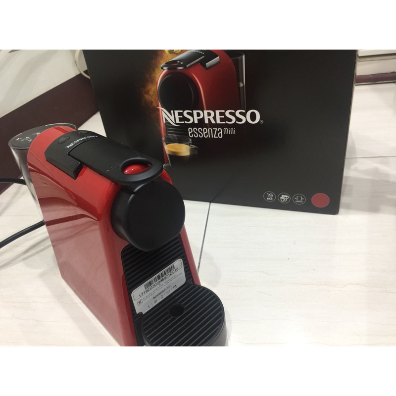 Nespresso 膠囊咖啡機 D30