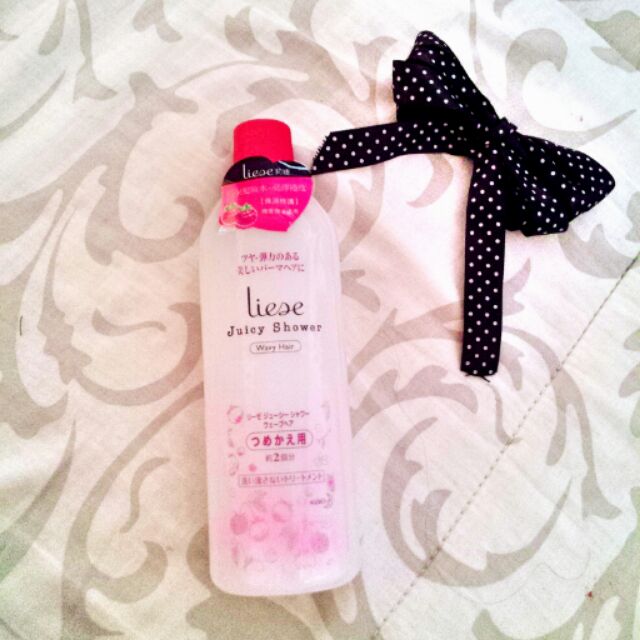 莉婕 莓果髮妝水-亮澤捲度補充瓶