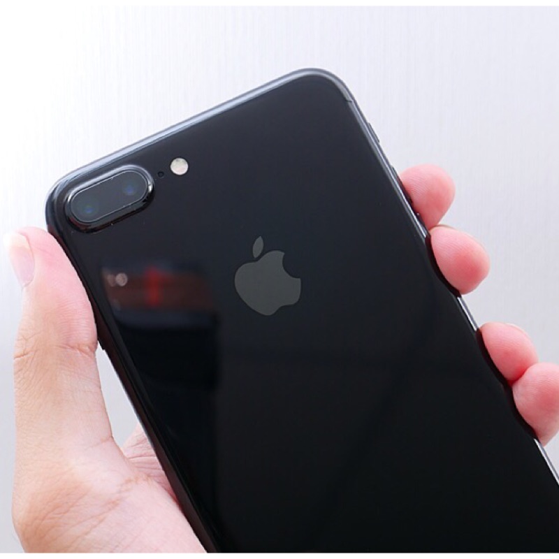 iPhone 7 plus 耀石黑 128GB